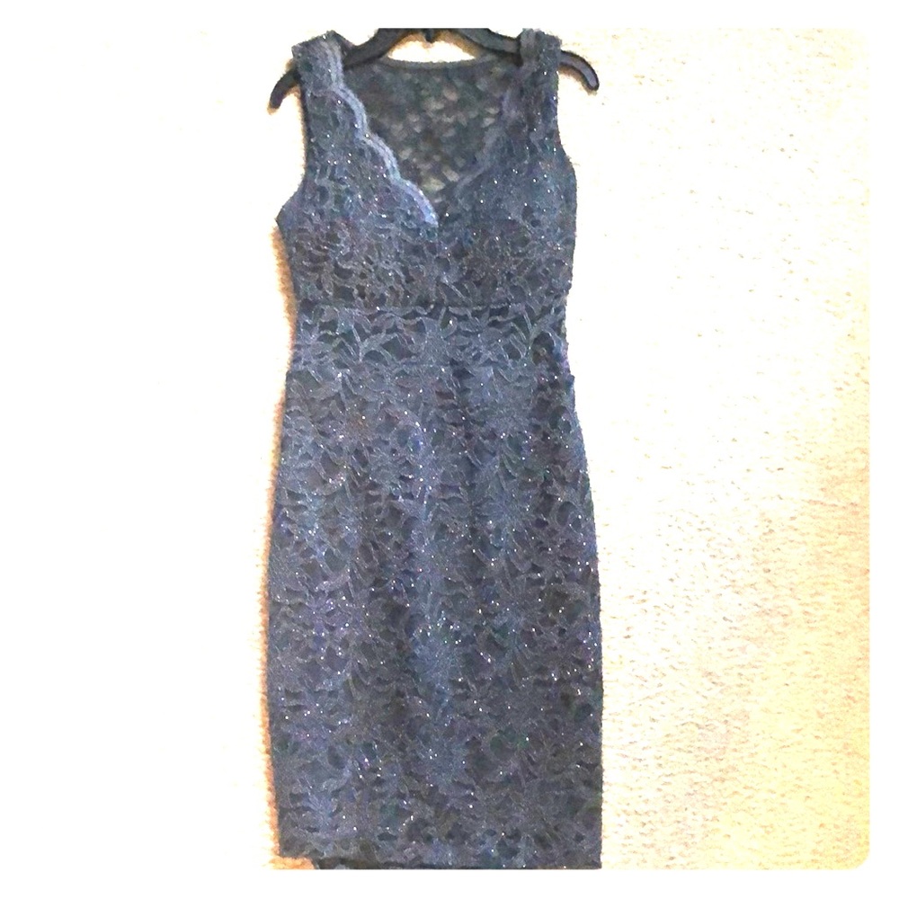 Sleeveless Shimmering Dress. Prom or Homecoming